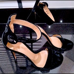 Gianvito Rossi Black Velvet Portofino 40